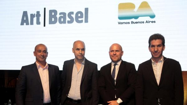 Patrick Foret, Horacio Rodríguez Larreta, Marc Spiegler y Andy Freyre. De Izda a dcha. | "Art Basel Cities: Buenos Aires" echa a rodar con la dirección artística de Cecilia Alemani